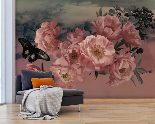 Farfalla in volo su un mazzo di fiori rosa Carta da parati Farfalla in volo su un mazzo di fiori rosa