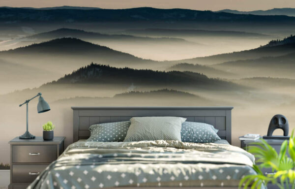 Paesaggio di montagne con nebbia Carta da parati Paesaggio di montagne con nebbia