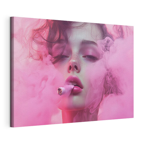 Donna con il fumo che le avvolge il viso Stampa su tela Donna con il fumo che le avvolge il viso