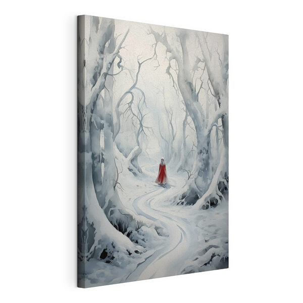 Una persona con un mantello rosso che cammina in una foresta innevata Stampa su tela Una persona con un mantello rosso che cammina in una foresta innevata