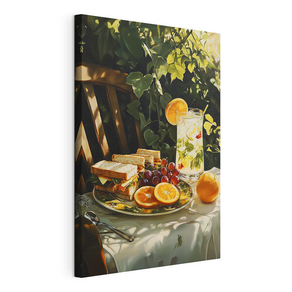 Stampa su tela Piatto con panini e frutta su un tavolo